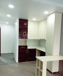 Квартира 3-комн 88 м² - Шерифа Хімшіашвілі, Батумі