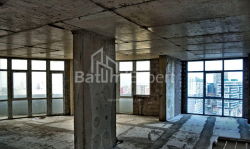 Квартира 3-комн 98 м² - Юсуфа Кобаладзе, Батумі