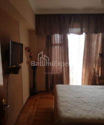 Квартира 3-комн 68 м² - Зураба Горгiладзе, Батумі