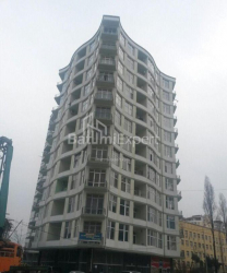 Квартира 3-комн 85 м² - Шалва Інасаридзе, Батумі