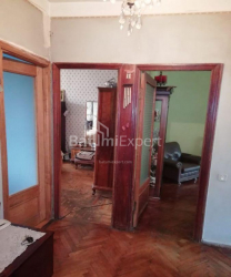 Квартира 3-комн 75 м² - Іване Джавахишвілі, Батумі