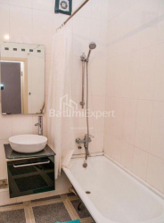 Квартира 95 м² - Вахтанга Горгасалі, Батумі, Грузія