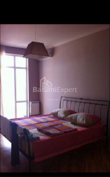 Квартира 3-комн 95 м² - Вахтанга Горгасалі, Батумі