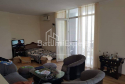 Квартира 3-комн 92 м² - Юр'ївська, Батумі