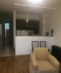 Квартира 3-комн 50 м² - Ангiса, Батумі