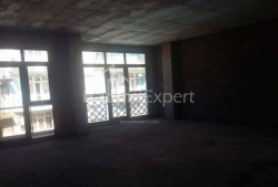 Квартира 2-комн 45 м² - Зураба Горгiладзе, Батумі