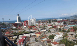 Квартира 3-комн 65 м² - Петра Багратіоні, Батумі