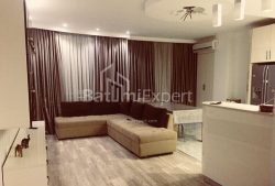 Квартира 6-комн 153 м² - Вахтанга Горгасалі, Батумі