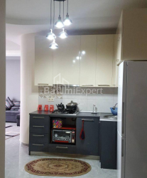 Квартира 3-комн 78 м² - Зураба Горгiладзе, Батумі