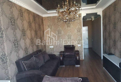 Квартира 3-комн 76 м² - Юр'ївська, Батумі