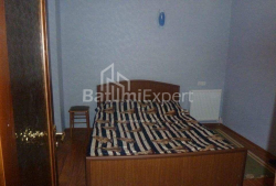 Квартира 4-комн 87 м² - Зураба Горгiладзе, Батумі