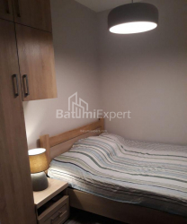 Квартира 3-комн 53 м² - Петра Мелiкiшвiлi, Батумі