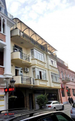 Квартира 3-комн 134 м² - Вахтанга Горгасалі, Батумі