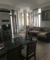 Квартира 4-комн 115 м² - Костянтина Марджанішвілі, Батумі