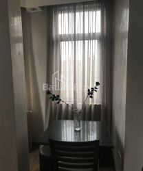 Квартира 4-комн 115 м² - Костянтина Марджанішвілі, Батумі