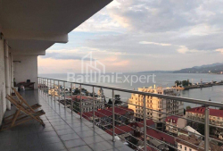 Квартира 3-комн 160 м² - Іллі Чавчавадзе, Батумі