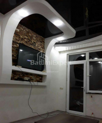 Квартира 2-комн 44 м² - Шерифа Хімшіашвілі, Батумі
