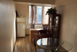 Квартира 2-комн 68 м² - Зураба Горгiладзе, Батумі