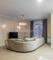 Квартира 140 м² - Юр'ївська, Батумі, Грузія