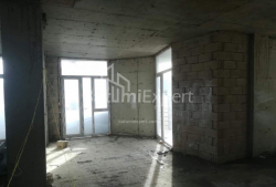 Квартира 5-комн 145 м² - Юсуфа Кобаладзе, Батумі