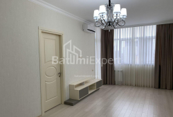 Квартира 3-комн 68 м² - Юсуфа Кобаладзе, Батумі