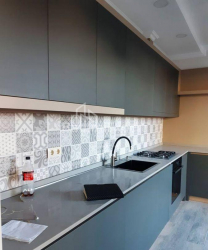 Квартира 4-комн 118 м² - Царя Парнаваза, Батумі