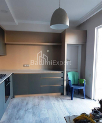 Квартира 4-комн 118 м² - Царя Парнаваза, Батумі