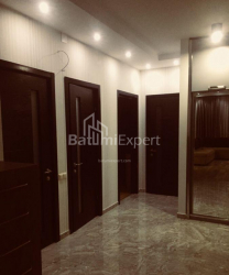 Квартира 152 м² - Зураба Горгiладзе, Батумі, Грузія