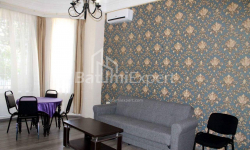 Квартира 3-комн 125 м² - Царя Парнаваза, Батумі