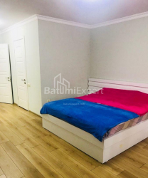 Квартира 4-комн 147 м² - Шерифа Хімшіашвілі, Батумі