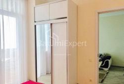 Квартира 2-комн 44 м² - Шерифа Хімшіашвілі, Батумі
