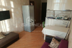 Квартира 2-комн 35 м² - Вахтанга Горгасалі, Батумі