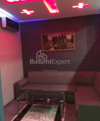 Квартира 2-комн 40 м² - Вахтанга Горгасалі, Батумі