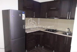 Квартира 3-комн 84 м² - Хайдара Абашидзе, Батумі