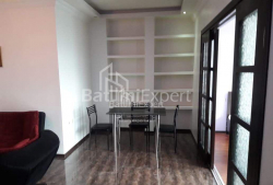 Квартира 3-комн 84 м² - Хайдара Абашидзе, Батумі