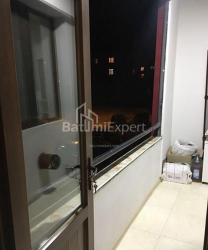 Квартира 6-комн 124 м² - Фрiдiона Халвашi, Батумі