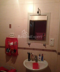 Квартира 3-комн 78 м² - Шерифа Хімшіашвілі, Батумі