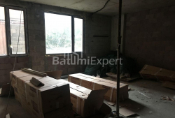 Квартира 2-комн 45 м² - Давида Клдіашвілі, Батумі
