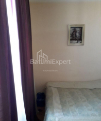 Квартира 3-комн 46 м² - Давида Агмашенеблі, Батумі
