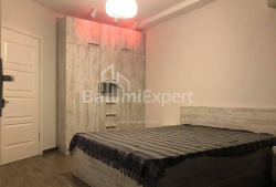 Квартира 2-комн 55 м² - Шерифа Хімшіашвілі, Батумі