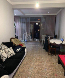Квартира 4-комн 128 м² - Вахтанга Горгасалі, Батумі