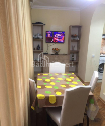 Квартира 85 м² - Михайла Лермонтова, Батумі, Грузія