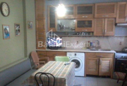 Квартира 3-комн 80 м² - Зураба Горгiладзе, Батумі