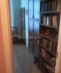 Квартира 3-комн 80 м² - Зураба Горгiладзе, Батумі