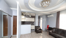 Квартира 3-комн 53 м² - Петра Багратіоні, Батумі