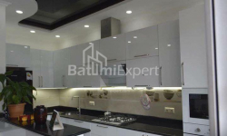 Квартира 80 м² - Юр'ївська, Батумі, Грузія