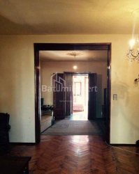 Квартира 165 м² - Зураба Горгiладзе, Батумі, Грузія