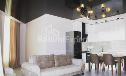 Квартира 3-комн 80 м² - Зураба Горгiладзе, Батумі
