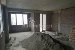 Квартира 2-комн 71 м² - Ладо Гудіашвілі, Батумі