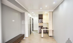 Квартира 3-комн 85 м² - Шерифа Хімшіашвілі, Батумі